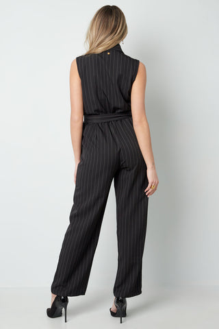 Jumpsuit in zwart met krijtstreep