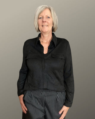 suède effect blouse in zwart
