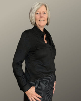 suède effect blouse in zwart