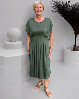 Mididress met plooien in armygroen