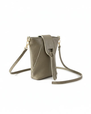 Lederen crossbody in taupe
