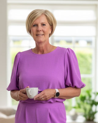 Top met korte pofmouw in paars