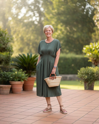 Mididress met plooien in armygroen