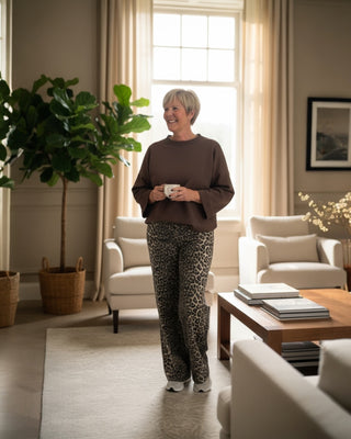 Sweater recht model met driekwart mouw in bruin