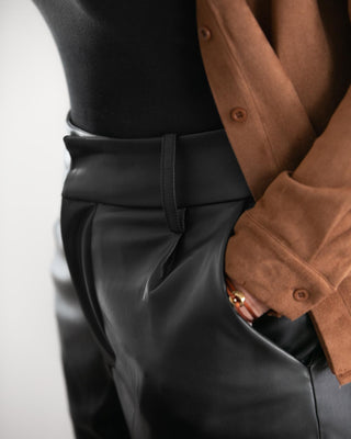 leather-look broek met rechte pijpen